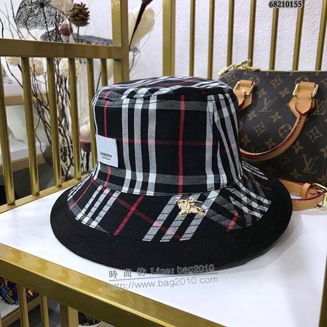 Burberry男女同款帽子 巴寶莉格子漁夫帽遮陽帽  mm1055